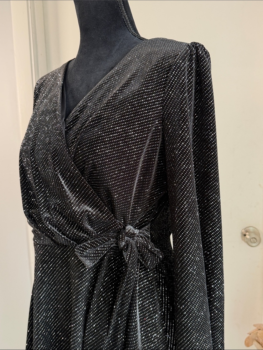 Karl Lagerfeld Black Metallic Wrap Dress with Long Sleeves size 10 - Picture 7 of 15